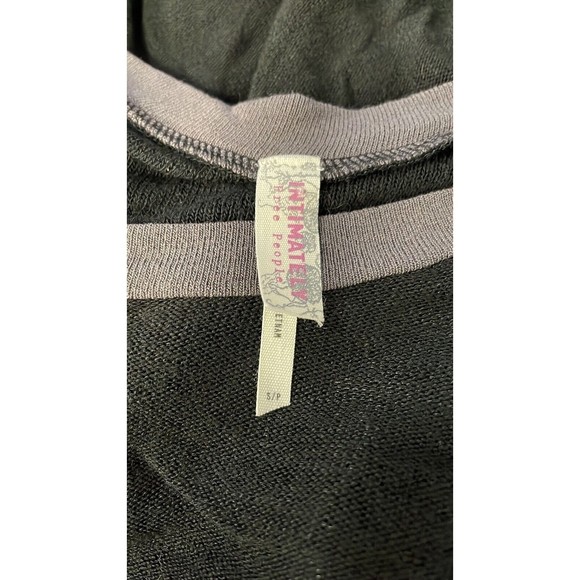 Free People Top/Sweater Womens Size S/P Black w/Grey Collar Raw Hem 'Intimately' - Picture 3 of 11